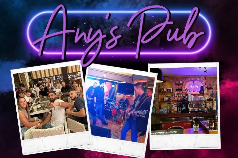 Cartel rectangular de Any's Pub en Villanueva del Rosario