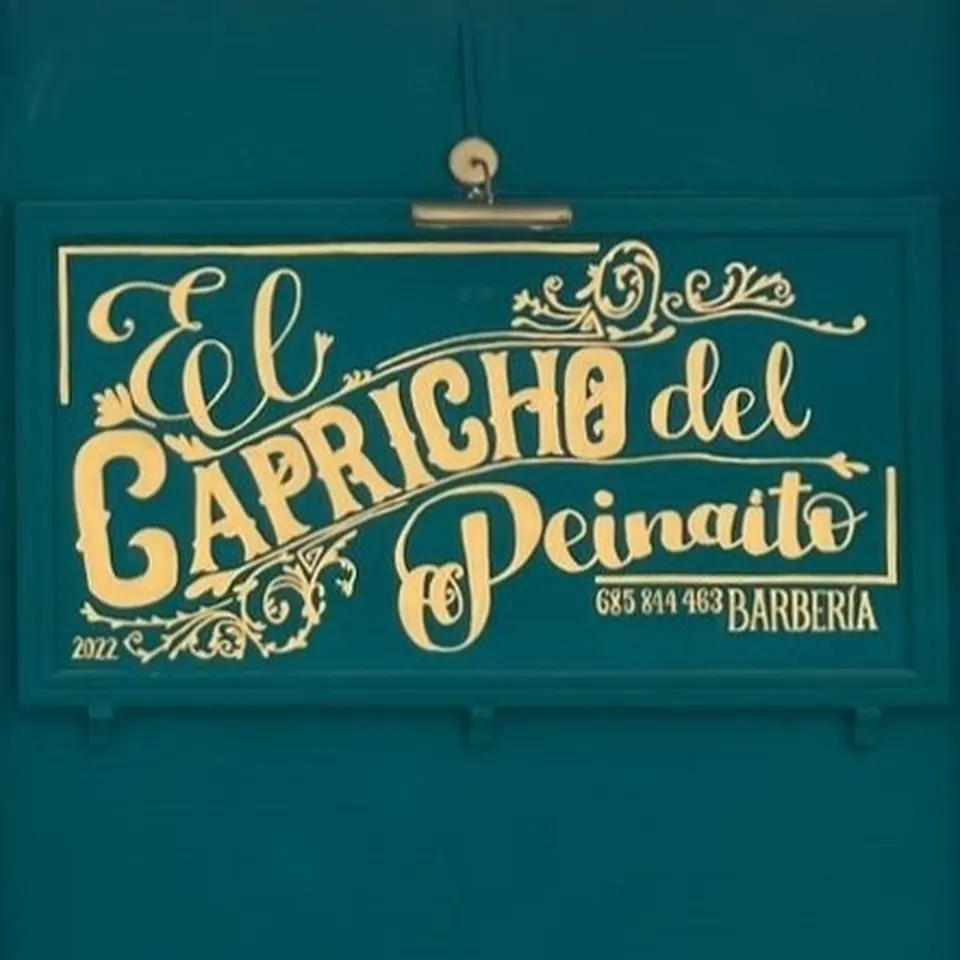 Logo cuadrado del Capricho del Peinaito en Villanueva del Rosario
